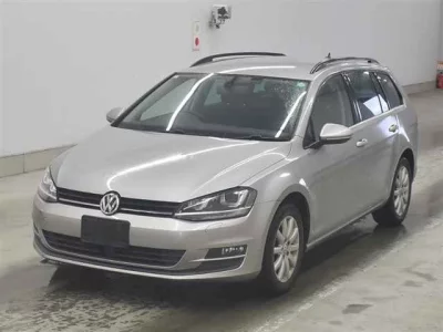 Volkswagen GOLF VARIANT