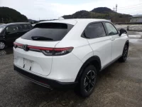 Honda VEZEL лот № 3813 оценка 4.5  с аукциона в Японии 4