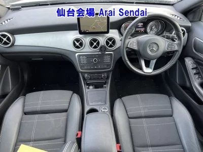 Mercedes-Benz GLA CLASS