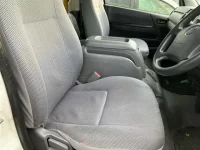 Toyota HIACE лот № 70030 оценка R  с аукциона в Японии 6