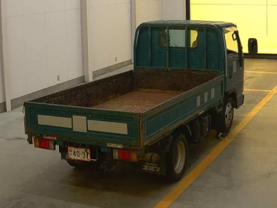 Isuzu ELF  с аукциона в Японии
