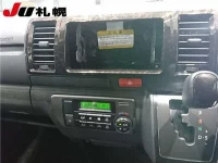 Toyota HIACE VAN лот № 1075 оценка S  с аукциона в Японии 5