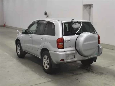 Toyota RAV4  с аукциона в Японии