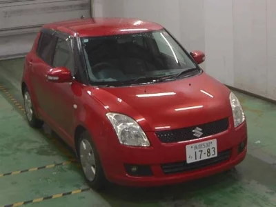 Suzuki SWIFT  с аукциона в Японии