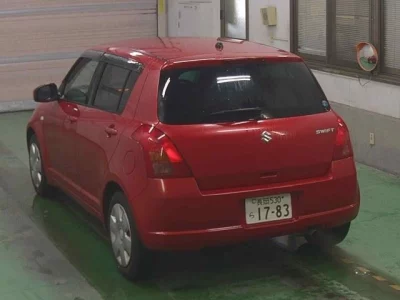 Suzuki SWIFT  с аукциона в Японии