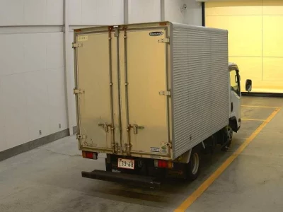 Mazda TITAN  с аукциона в Японии