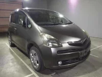 Toyota RACTIS лот № 3017 оценка 4  с аукциона в Японии 2