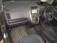 Toyota RACTIS лот № 3017 оценка 4  с аукциона в Японии 4