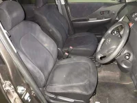 Toyota RACTIS лот № 3017 оценка 4  с аукциона в Японии 8