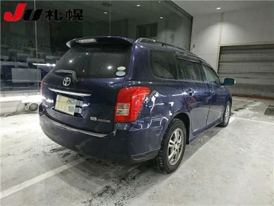 Toyota COROLLA FIELDER  с аукциона в Японии