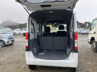 Honda N VAN лот № 18 оценка 3  с аукциона в Японии 4