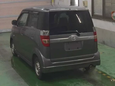 Honda ZEST  с аукциона в Японии