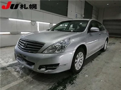 Nissan TEANA  с аукциона в Японии