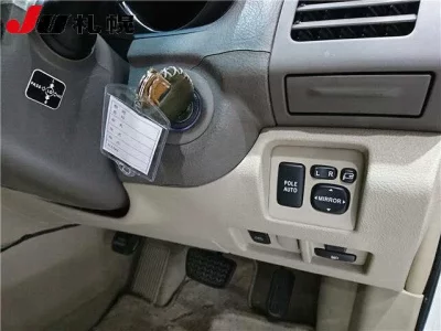 Toyota HARRIER  с аукциона в Японии