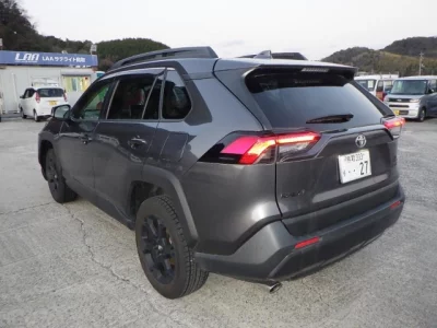 Toyota RAV4  с аукциона в Японии