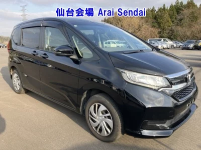 Honda FREED  с аукциона в Японии
