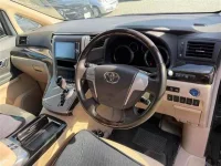 Toyota ALPHARD лот № 1013 оценка R  с аукциона в Японии 7