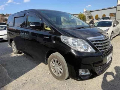 Toyota ALPHARD  с аукциона в Японии