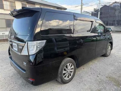 Toyota ALPHARD  с аукциона в Японии