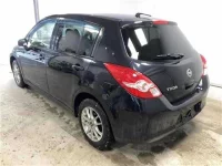 Nissan TIIDA лот № 11001 оценка 3.5  с аукциона в Японии 1