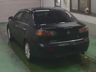 Mitsubishi GALANT FORTIS