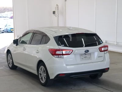 Subaru IMPREZA  с аукциона в Японии