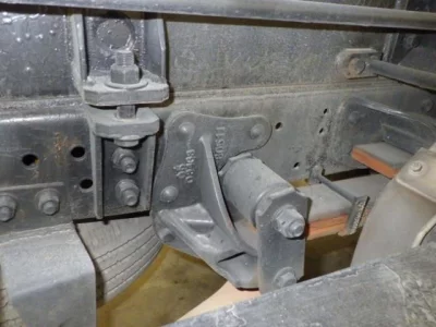 Isuzu ELF  с аукциона в Японии