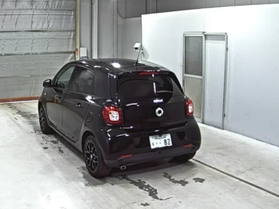 Smart FORFOUR  с аукциона в Японии