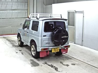 Suzuki JIMNY  с аукциона в Японии