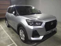 Daihatsu ROCKY лот № 3061 оценка 4  с аукциона в Японии 2