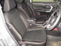 Daihatsu ROCKY лот № 3061 оценка 4  с аукциона в Японии 8