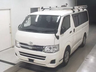 Toyota REGIUS ACE VAN  с аукциона в Японии