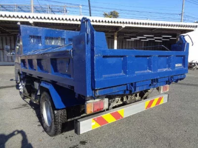 Mazda TITAN  с аукциона в Японии