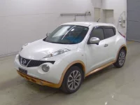 Nissan JUKE лот № 7028 оценка 4  с аукциона в Японии 2