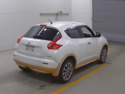 Nissan JUKE  с аукциона в Японии
