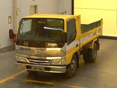 Mazda TITAN  с аукциона в Японии