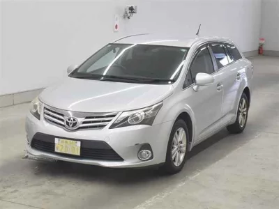 Toyota AVENSIS WAGON
