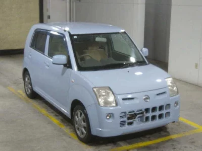 Nissan PINO