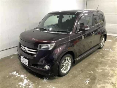 Toyota BB  с аукциона в Японии