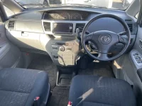 Toyota VOXY лот № 6066 оценка RA  с аукциона в Японии 3