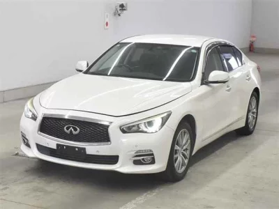 Nissan SKYLINE  с аукциона в Японии