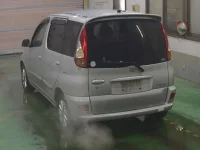Toyota FUNCARGO лот № 77 оценка 3  с аукциона в Японии 1