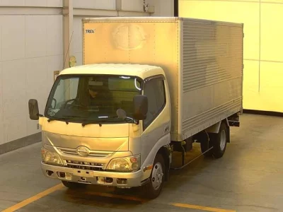 Hino DUTRO  с аукциона в Японии