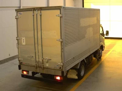 Hino DUTRO  с аукциона в Японии