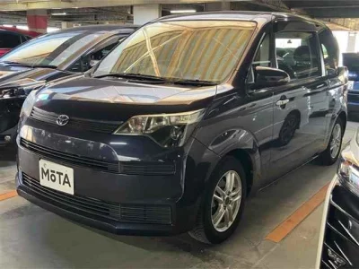 Toyota SPADE  с аукциона в Японии