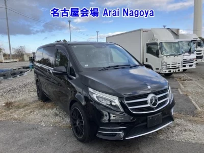 Mercedes-Benz V CLASS