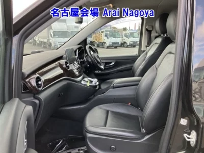 Mercedes-Benz V CLASS