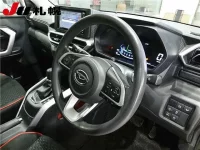 Daihatsu ROCKY лот № 1521 оценка 3.5  с аукциона в Японии 2