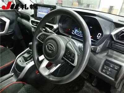 Daihatsu ROCKY  с аукциона в Японии