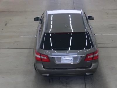 Mercedes-Benz E CLASS WAGON